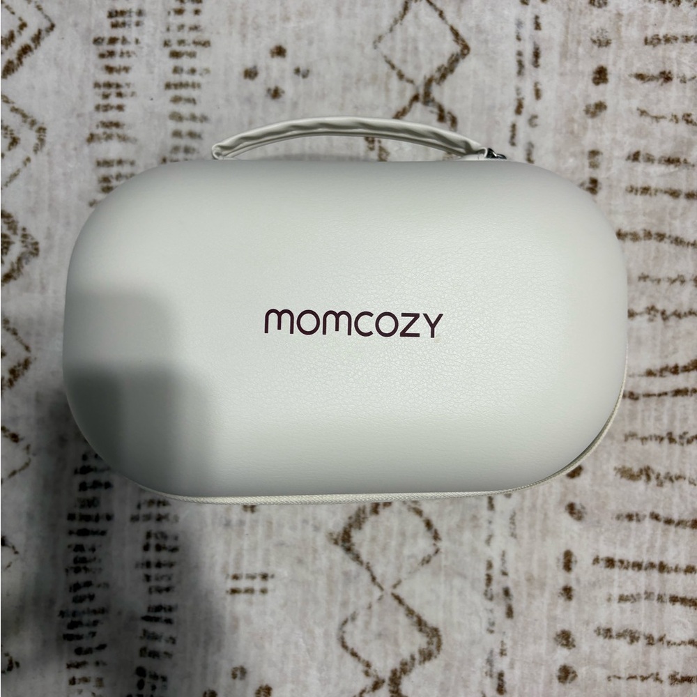 Momcozy M5 wearable hands free pump with case